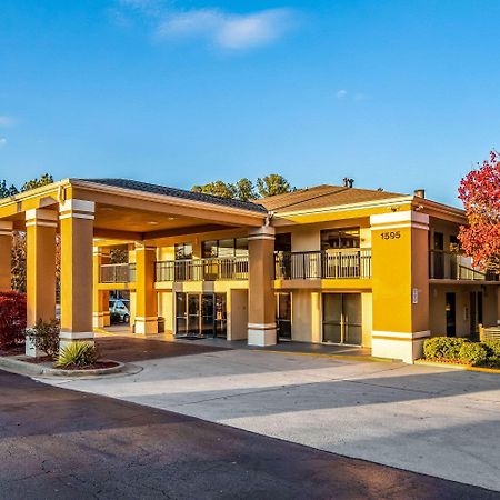 Quality Inn & Suites Atlanta Stone Mountain Exterior photo