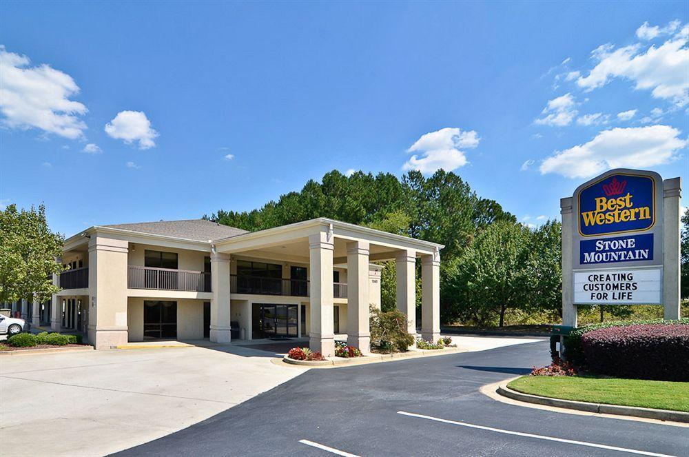 Quality Inn & Suites Atlanta Stone Mountain Exterior photo